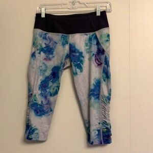 MPG Watercolor Floral Cropped Leggings Size S